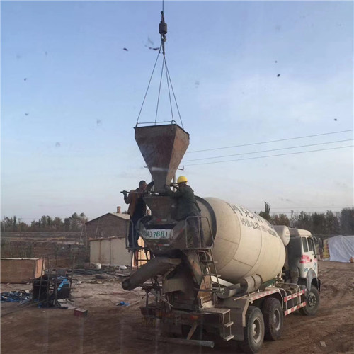 东光县“精准瞄准”—— 吊车的 “定位导航” 技术